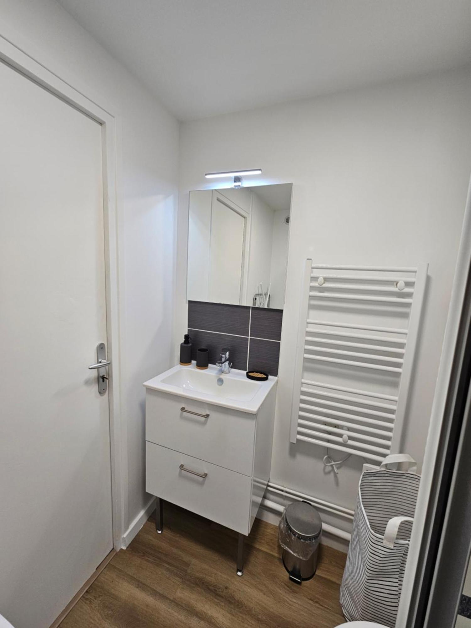 Charmant Duplex Au Coeur De Vernon Proche Gare Et Giverny Kültér fotó