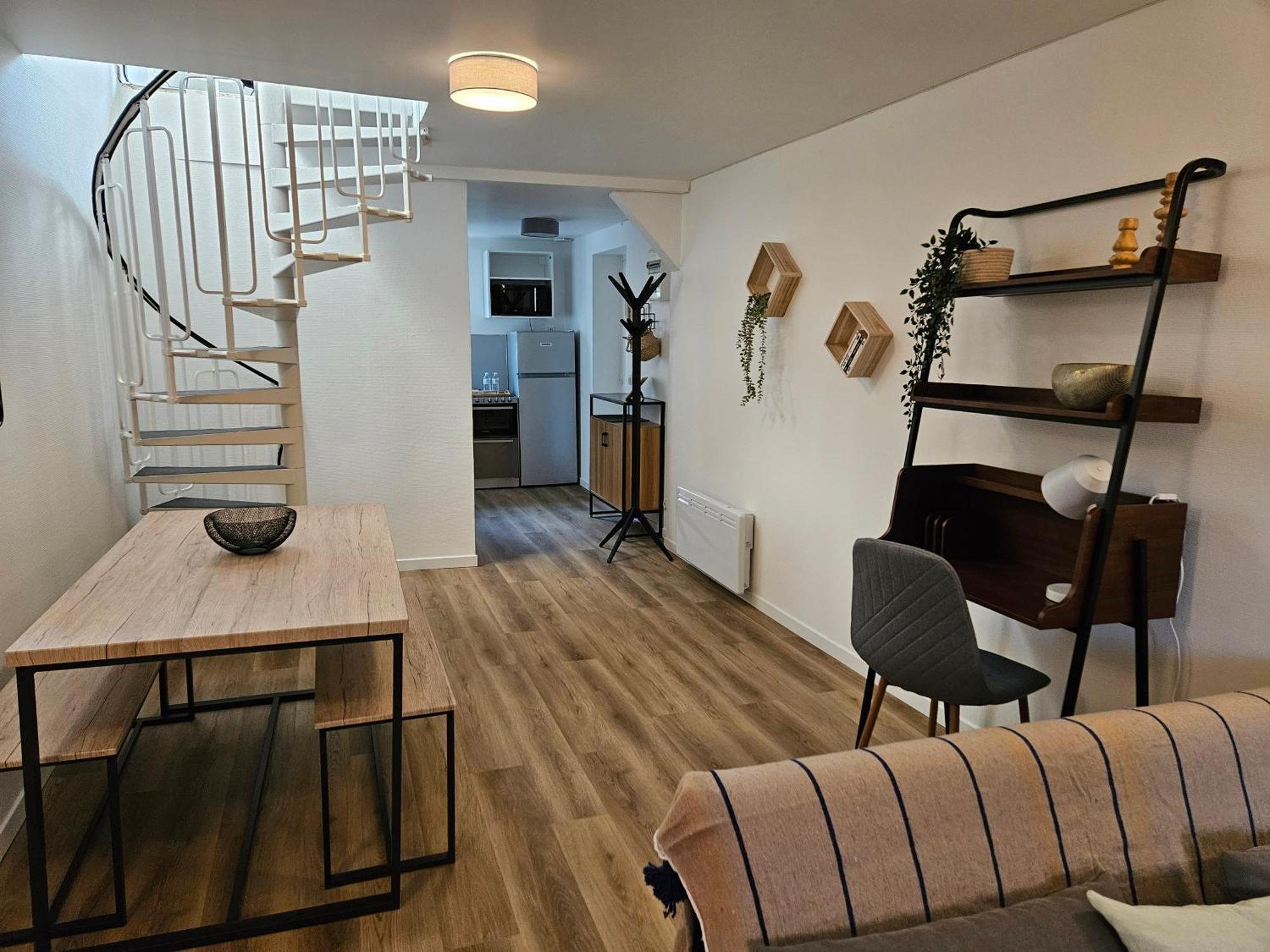 Charmant Duplex Au Coeur De Vernon Proche Gare Et Giverny Kültér fotó